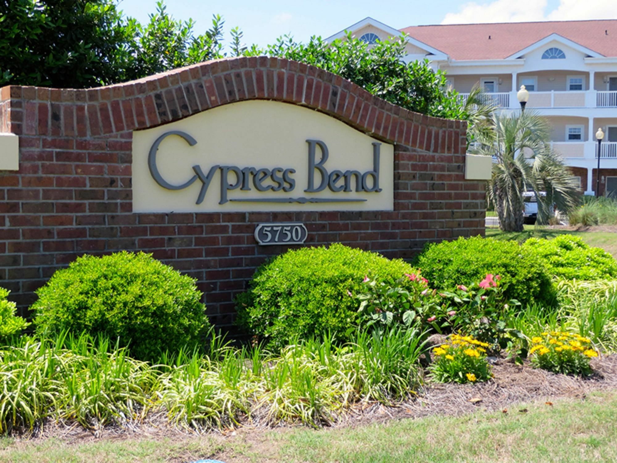 Cypress Bend Apartment Briarcliffe Acres Exterior photo